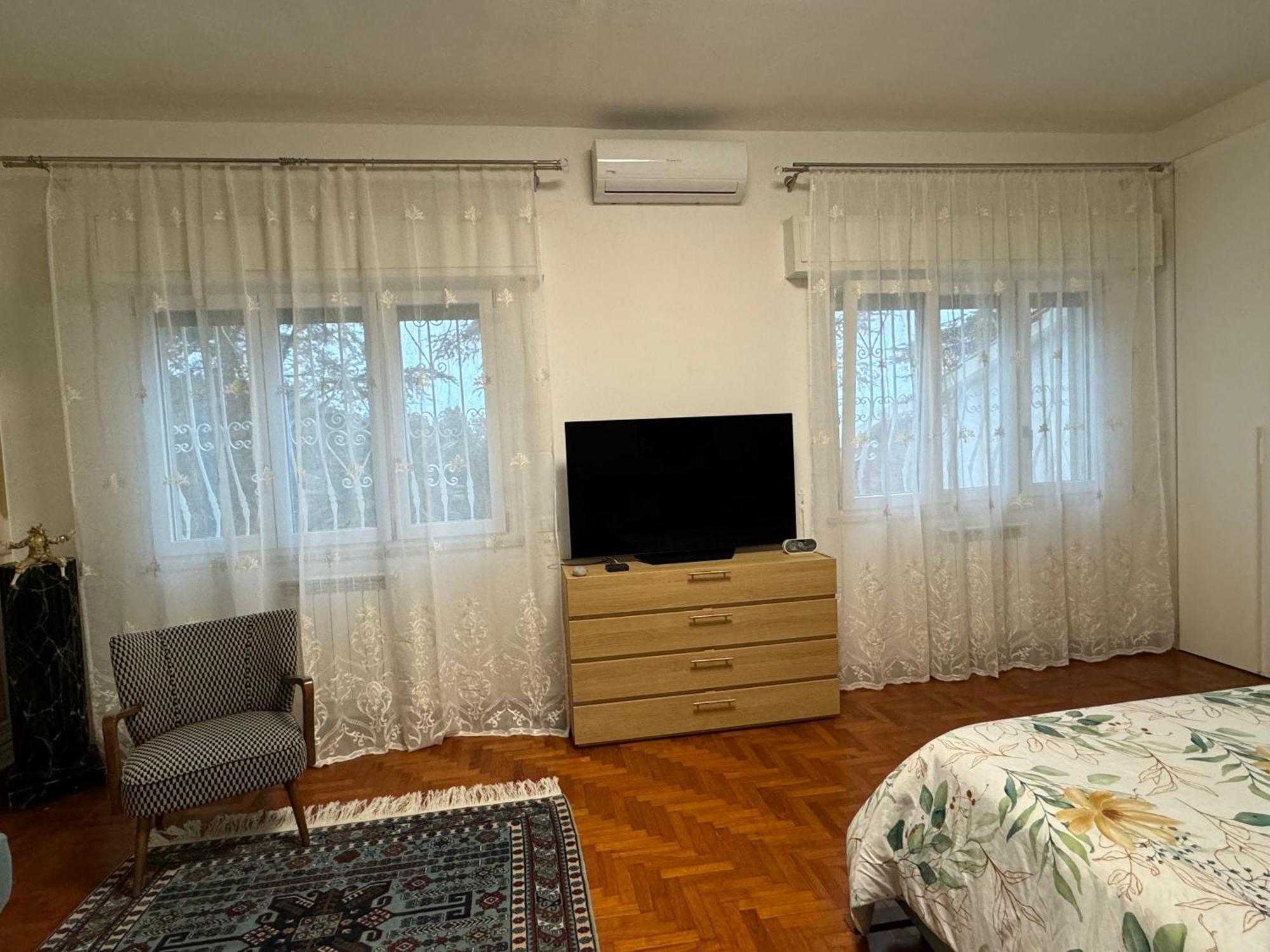 Villa Tara 奎尔西亚内拉 外观 照片